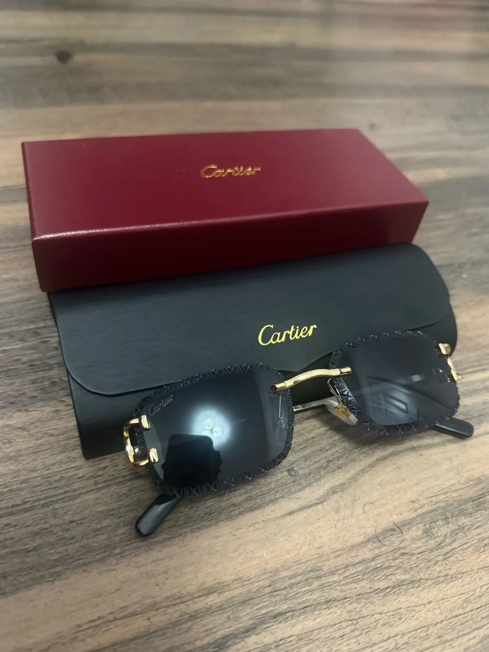 Cartier Designer Black Gold Rimless Rectangle Diamond Cut Engraved Sunglasses Co